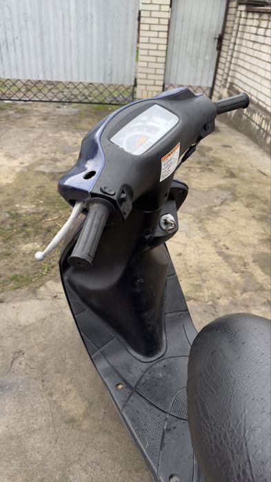 Скутер Suzuki Lets 2