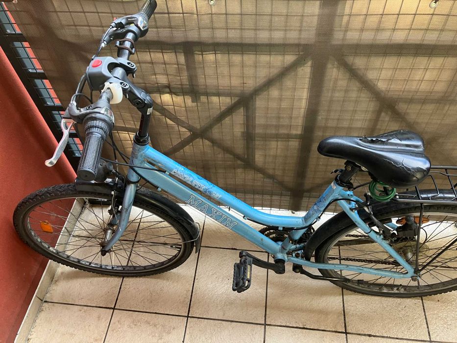 Rower miejski niebieski