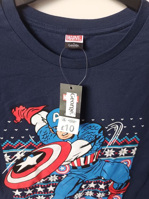 Nowy T-shirt męski