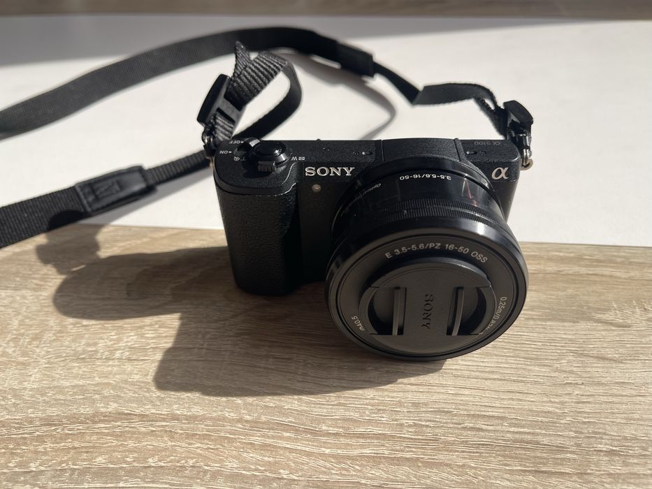 Sony A5100 + mochila + objectiva + tripé