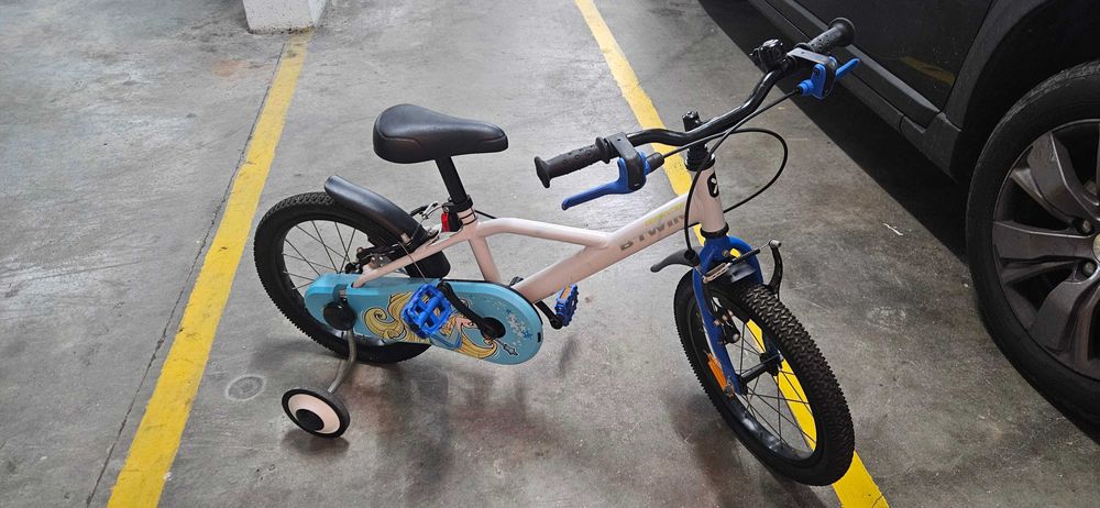 Bicicleta criança 3 a 6 anos