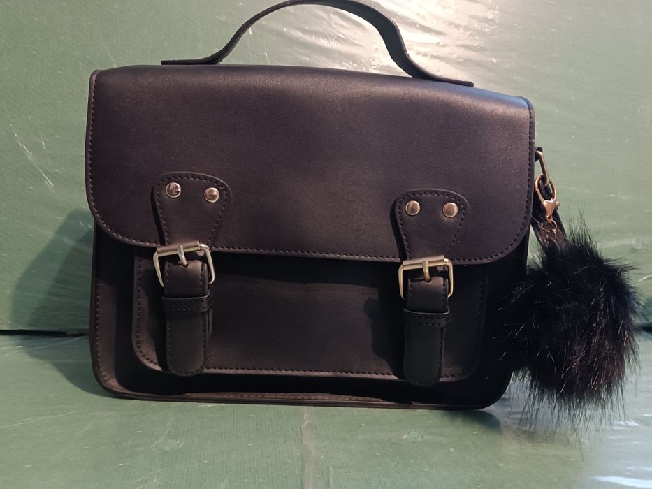 Сумка жіноча  чорна