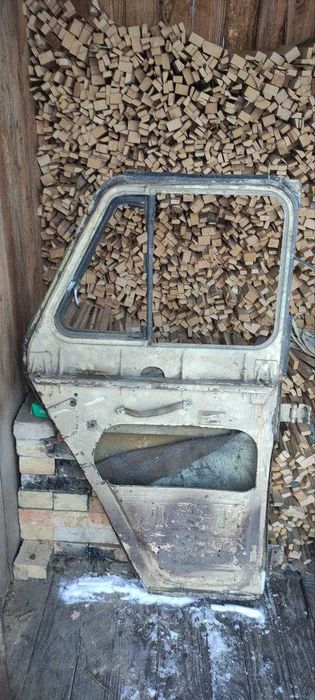 Двері для УАЗ. Стан на фото