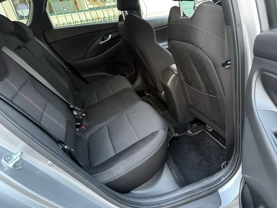 HYUNDAI i30 III Carrinha (PDE) 1.6 CRDi hybrid 48V Gasóleo/elétrico 136 cv / 100 kW