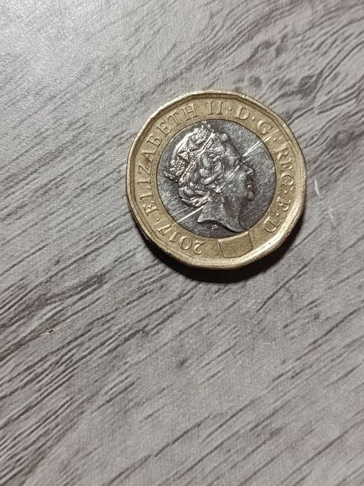 Moeda 1 libra em prata