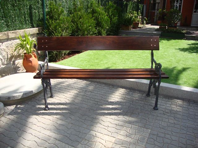 Escultura de jardim " LEÃO "