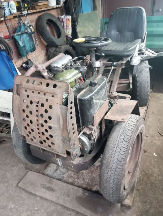 Мінітрактор саморобний