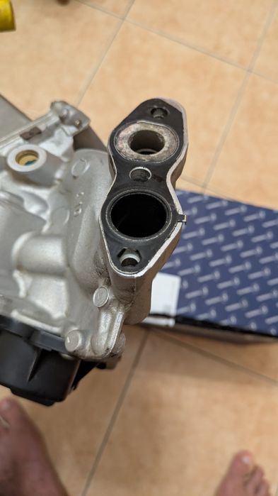 Клапан ЕГР, EGR 30725855,V29012928AVOL, Ford s max,kuga 2.0 TDCI.