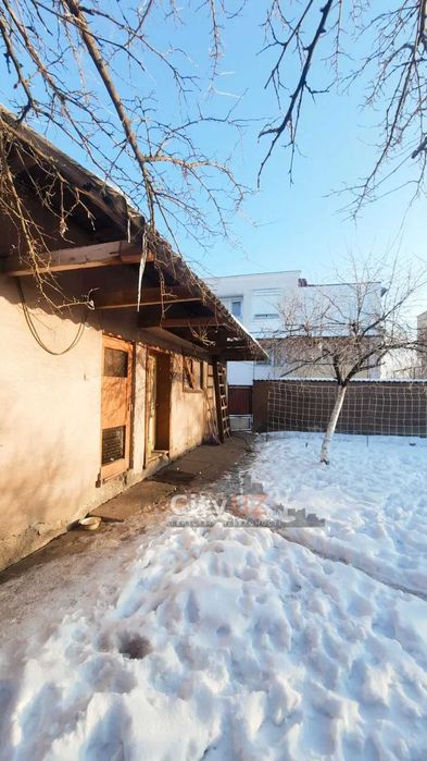 Продається будинок у Сюрте