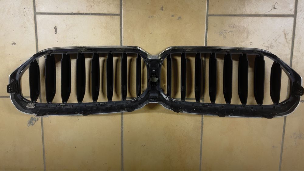Grill BMW 5 G30 po lifcie od 2020 .07