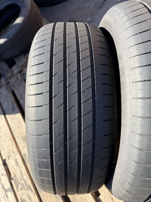 215/55 R17 GoodYear Efficient Grip Perfomance /2021рік/літо/2шт./
