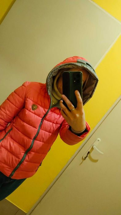 Kurtka na zamek lekka ciepła na wiosnę i jesień z kapturem