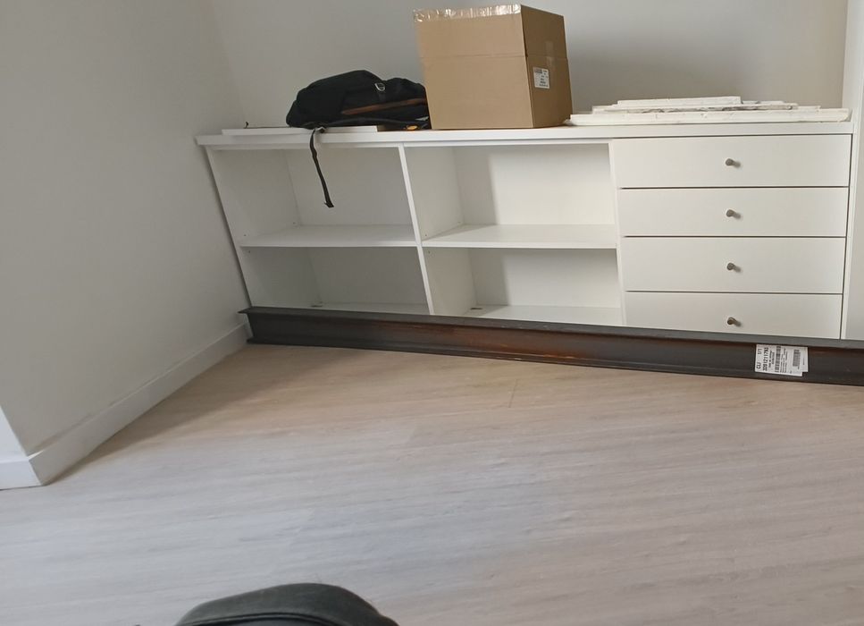 Cómoda + Estante