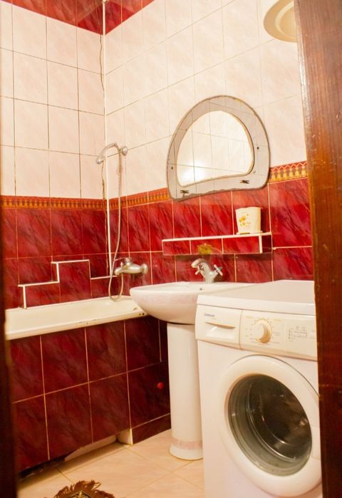 Оренда  3 кімнатного Будинку