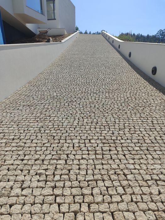Calceteiro Pavimentações Granito