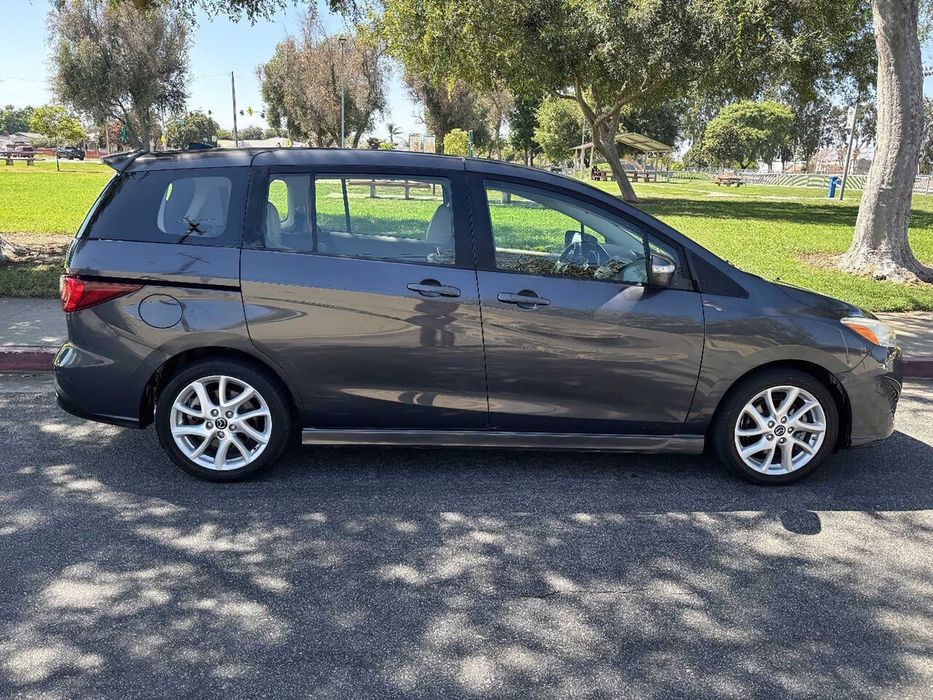 Mazda 5 Grand Touring      2014