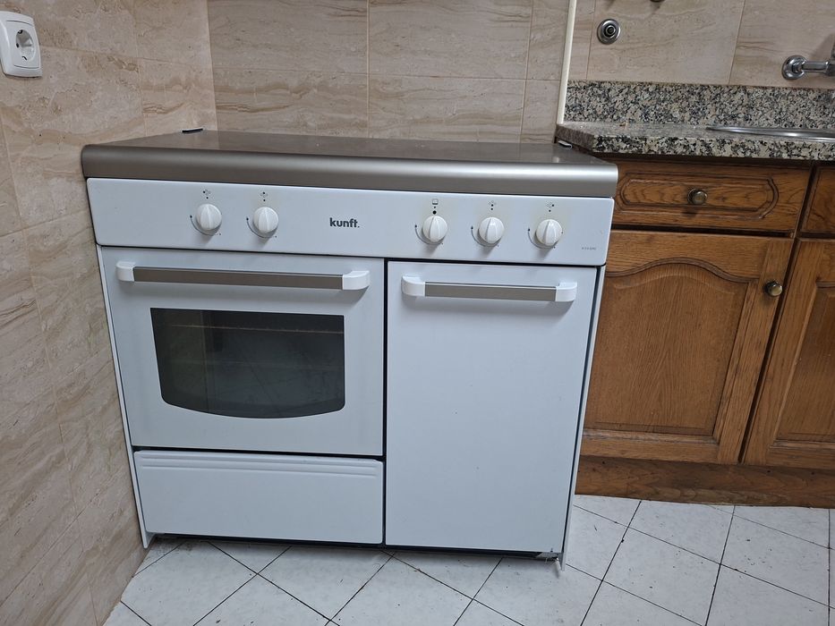 Fogão com forno a gás