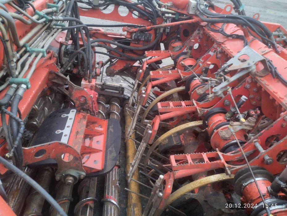 Бурякозбиральний комбайн Holmer T2