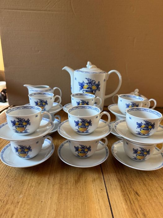 Serviço em porcelana de Viana da Vista Alegre