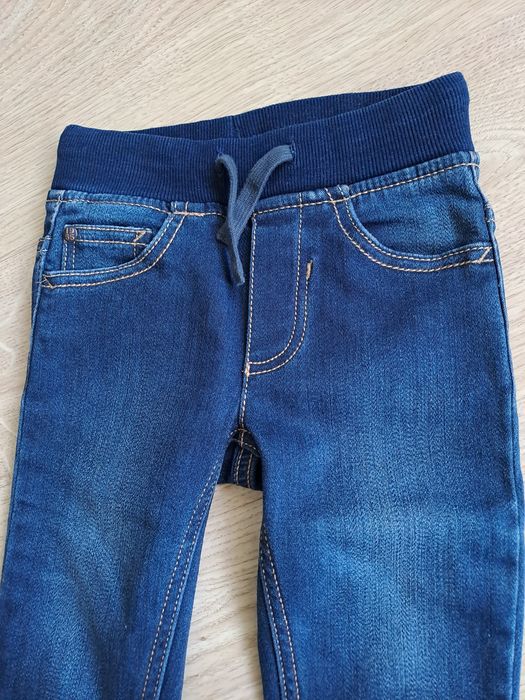 Benetton jeansy r. 82 nowe spodnie jeansowe na gumce dla chłopca
