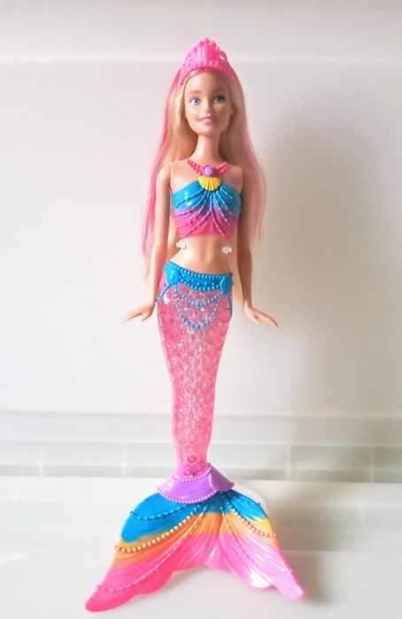 Barbie Rainbow Lights 2016.430093857772032001
