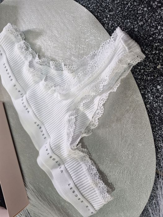 Majtki damskie bawełna koronka 5 par VS  Xl /L nowe prążek kolory