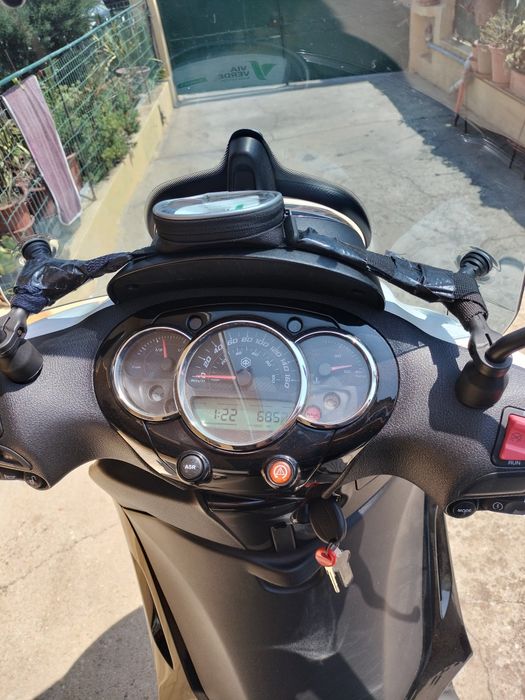 Peaggio Beverly 350i