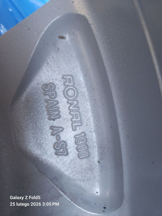 Felga aluminiowa 17 cali Peugeot nowa