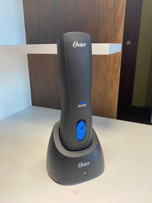 Máquina de tosquiar sem fio Oster Pro3000i