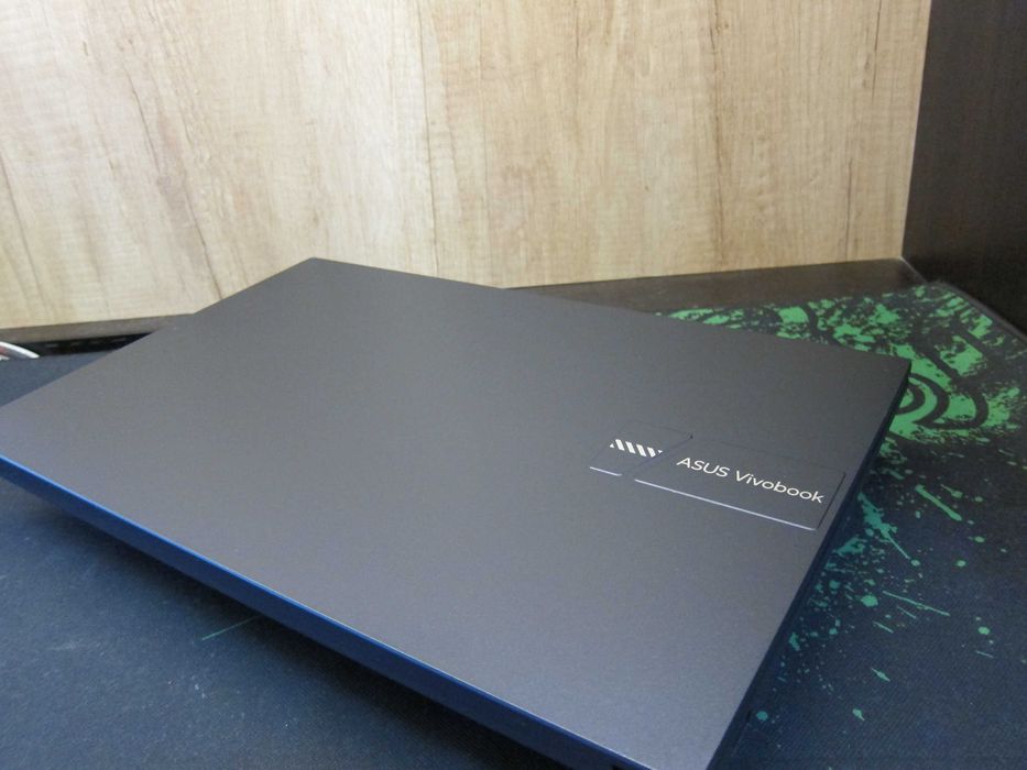 Asus Vivo Book F1504ZA/Intel Core I5 1235U 10 ядер/Ram 16 gb/SSD 512