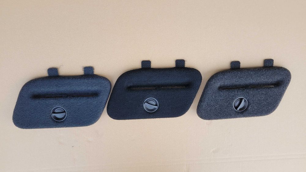 RENAULT  Scenic III 3 zaślepka bagażnika lewa boczek