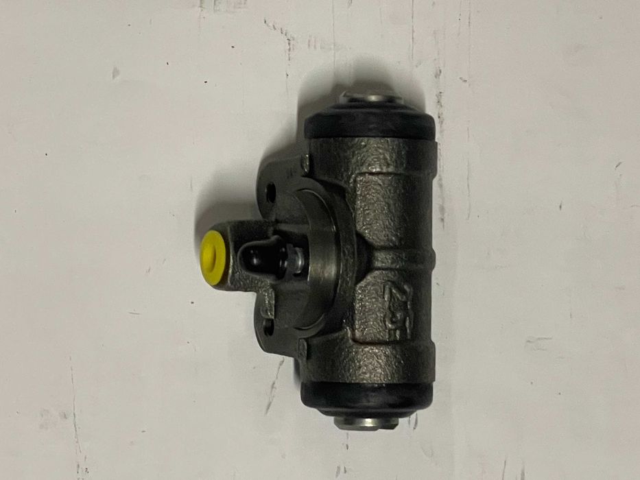 CYLINDEREK Hamulcowy Transit 00-06