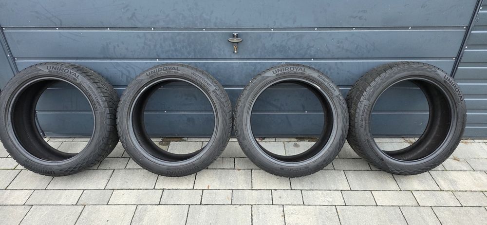 Opony zimowe Opony Zimowe Uniroyal WinterExpert 245/45 R19 – 4 szt.