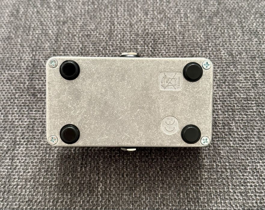 Electro Harmonix Freeze Sound Retainer