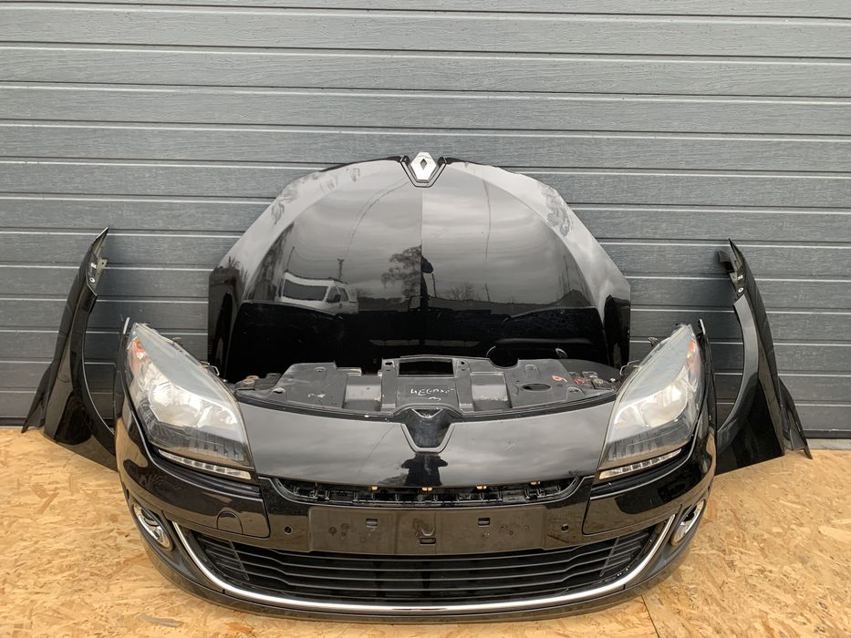 Бампер фара капот крило Renault Megane 3. 2012-2013 Рестайлинг