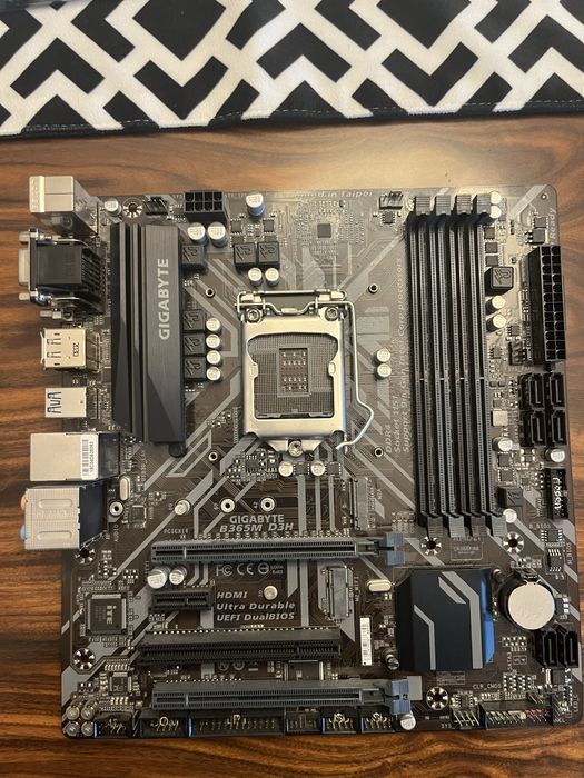 Płyta główna gigabyte b365m d3h