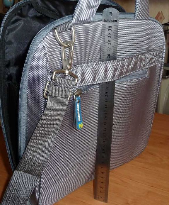 Сумка чехол для минибука планшета.