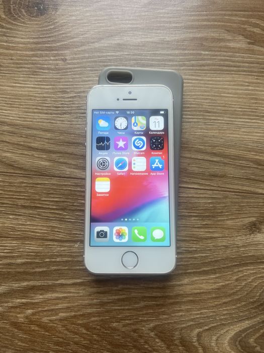 Apple Iphone  5s 16 gb
