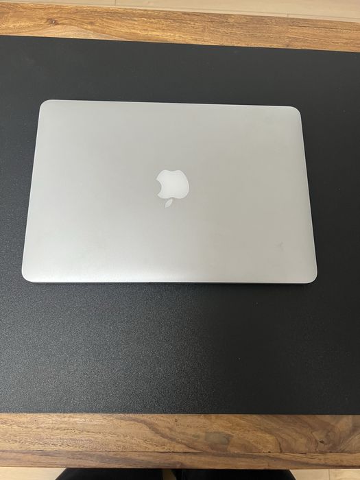 MacBook Pro 13.3 retina mid 2014 intel i5 8GB  128GB