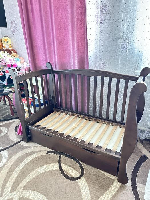 Дитяче ліжко, маятник