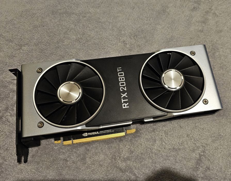 Відеокарта RTX 2080 Ti Founders Edition