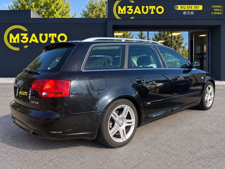 Audi A4 Avant 2.0 TDi foto 3