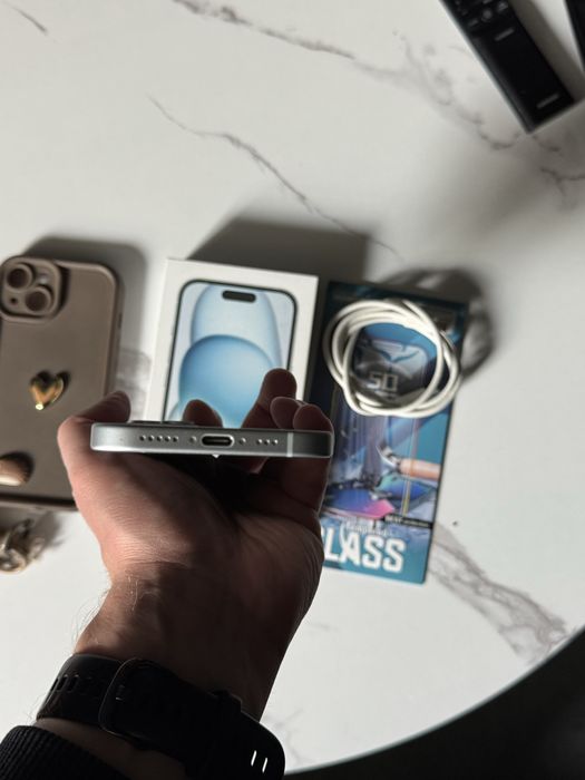 Iphone 15 128 gb idealny !