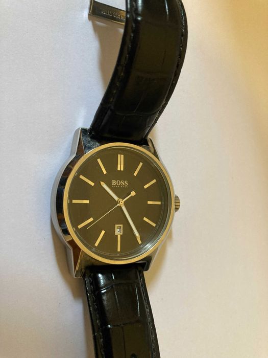 Relógio BOSS, bracelete pele