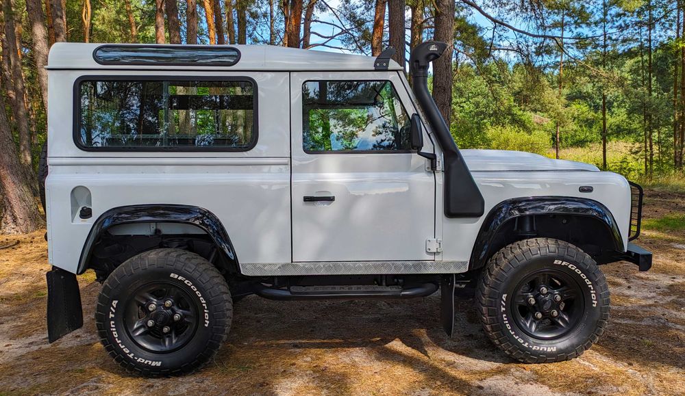 Land Rover defender 90 2.4 td4 2012r. Idealny  36000km