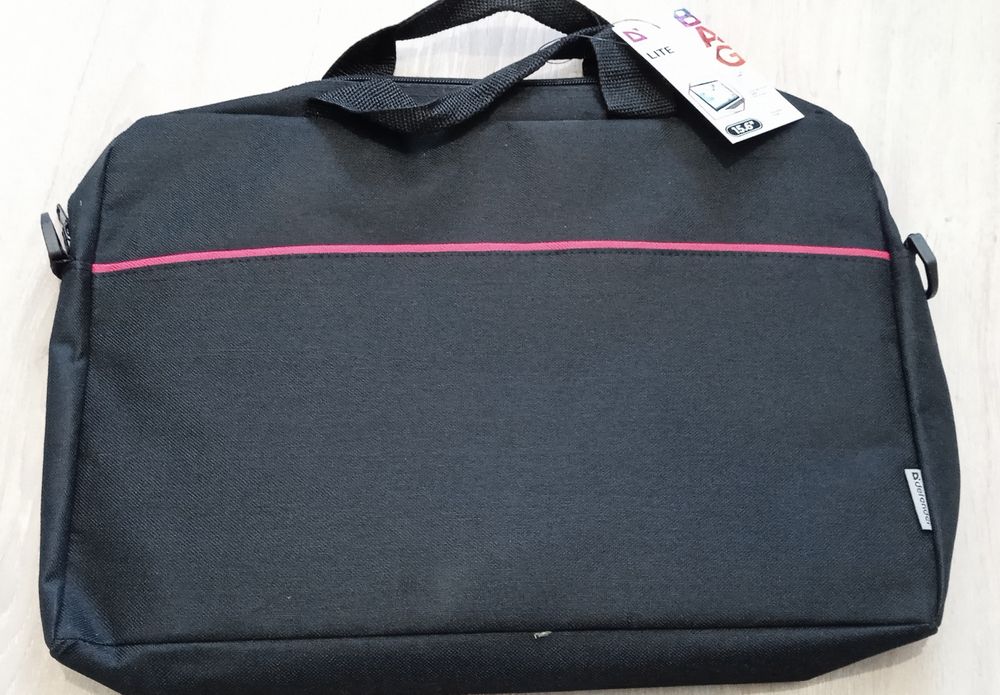 Сумки для ноутбуків