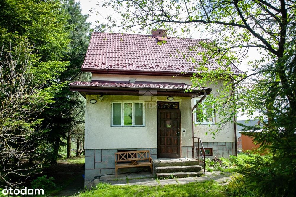 Solidny dom w Iwkowej I 37 ar