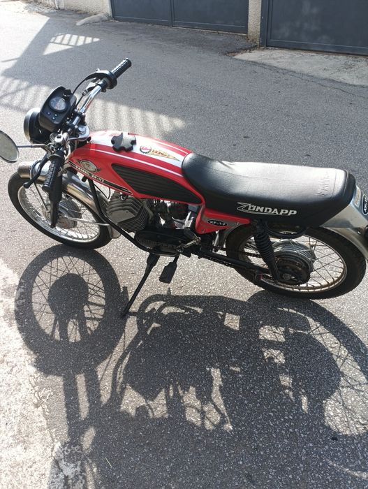 Vendo motorizada
