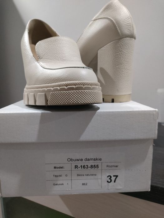 Buty botki damskie skórzane na koturnie