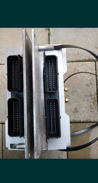 Xarios 350MT, Carrier